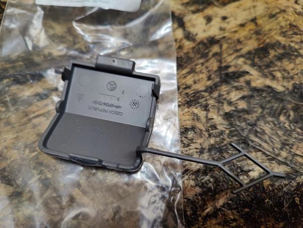 Vw Scala-Kamiq 2020- Çeki Demirr Kapağı Arka  (Oem No:658807441A) - Image 1