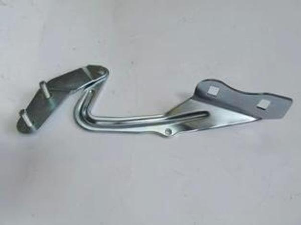 Ford Focus- Sd/Hb- 08/11; Kaput Menteşesi Sol (Tyg) (Oem No: 4M51 16801 Ab) - Image 1