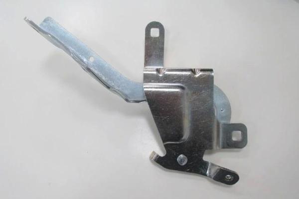 Renault Clıo- 4- Sport Tourer- 13/16; Kaput Menteşesi Sol (Eagle Body) (Oem No: 654010257R) - Image 1