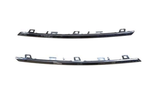 Renault Taliant- 2021-2024  Ön Panjur Üst Çıtası Nikelajlı Sağ/Sol Set 2 Parça (Oem No:623840762R) - Image 1