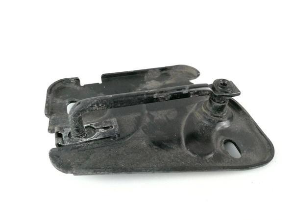 Kaput Kilidi Üst Sağ Vw A3 Bm 17- (Oem No: 8V0823186C) - Image 1