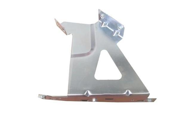 Citroen Berlingo- Van- 2019-2024  Ön Çamurluk Bağlantı Suportu Sol (Braket) (Oem No:9817764880) - Image 1