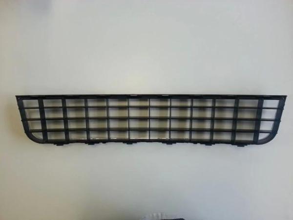 Fiat Linea Classıc- 2006-2015  Ön Tampon Panjuru Siyah (Nikelaj Çerçeveli) (Eurobump) (Oem No:735438 - Image 1