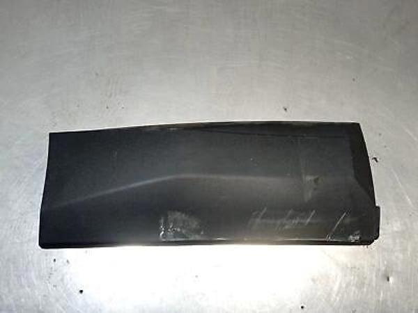 Kapı Bandı Arka Sağ Psa 3008 Bm 2016- (Oem No: 98115971Xt) - Image 1