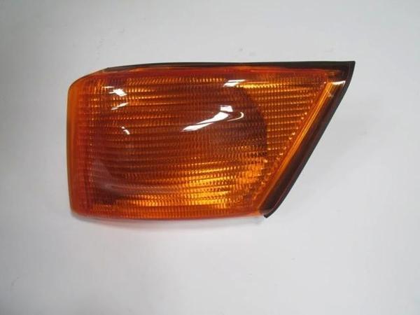 Iveco Daıly- 1999-2007  Ön Sinyal Sol Sarı (Mars) (Oem No:500320426) - Image 1