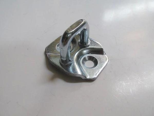 Fıat Egea- Sw- 21; Ön Kapı Kilit Karşığı Sağ/Sol Aynı (Adet) (Oem No: 50512981) - Image 1