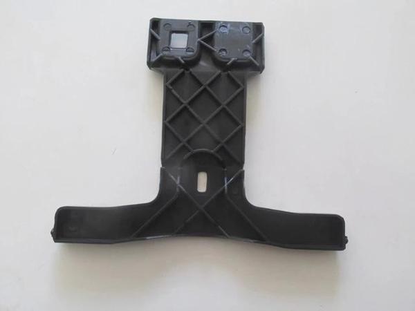 Mercedes C Class- W204- 11/13; Ön Panjur Braketi Üst (Oem No: A2048850736) - Image 1