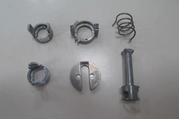 Bmw  X5   X5  2000-2006  Ön/Arka Kapı Kilitleme Butonu Set (6 Parça) (Oem No:A51217035419Rk) - Image 1