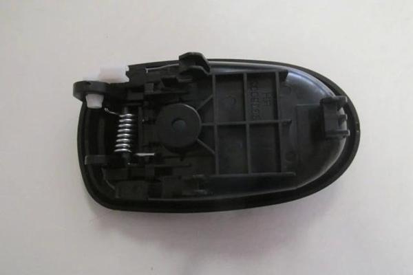 Hyundaı Elantra- 95/97; Ön Kapı İç Açma Kolu Sol Siyah (Oem No: 82610-29002-Lg) - Image 1