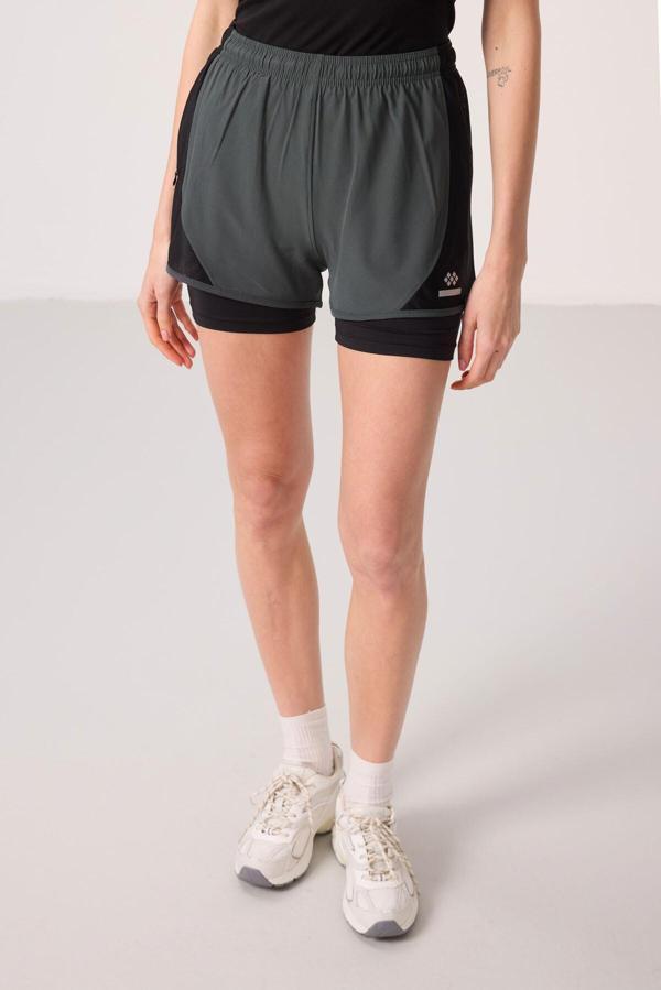 Haki Polyester Gizli Cep Fermuarlı Standart Kalıp Kadın İçi Taytlı Şort - 91015 - Image 1