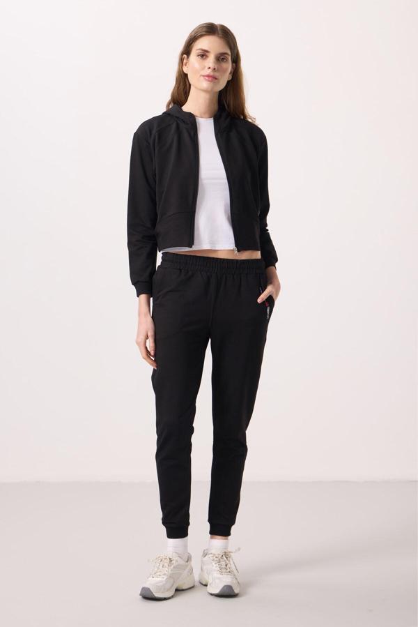 Siyah Kapüşonlu Fermuarlı Oversize Kadın Eşofman Takım - 95328 - Image 1