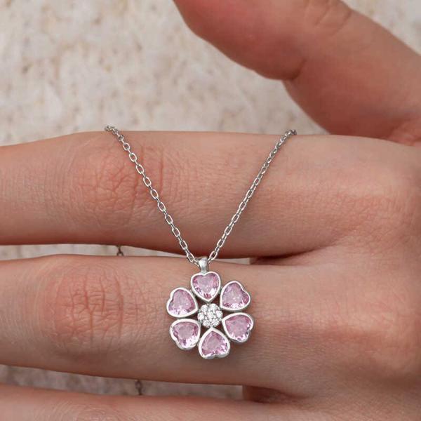 Gümüş Pembe Kalpli Çiçek Kadın Kolye - Image 1