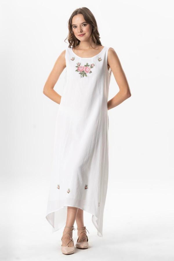 Kolsuz Şile Bezi Gülsüm Asimetrik Kesim Nakışlı Uzun Yazlık Elbise Beyaz Byz - Image 1