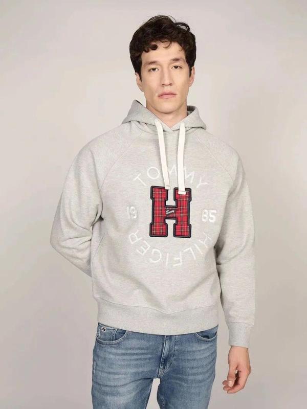 Tommy Hilfiger Erkek Pamuk Gri Sweatshirt - Image 1