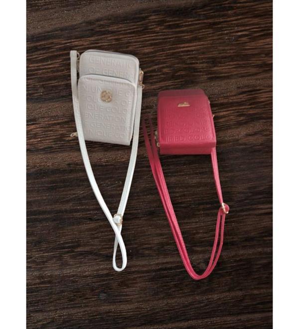 Kadın Suni Deri Baskılı Çapraz Askılı Telefon Bölmeli Cüzdan Çanta Pembe- Beyaz - Image 1