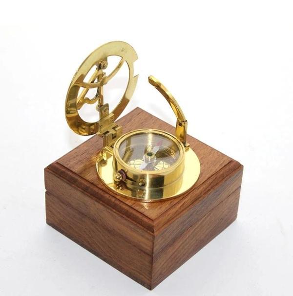 Ahşap Kutulu Pusula 2028/2.5 - Image 1