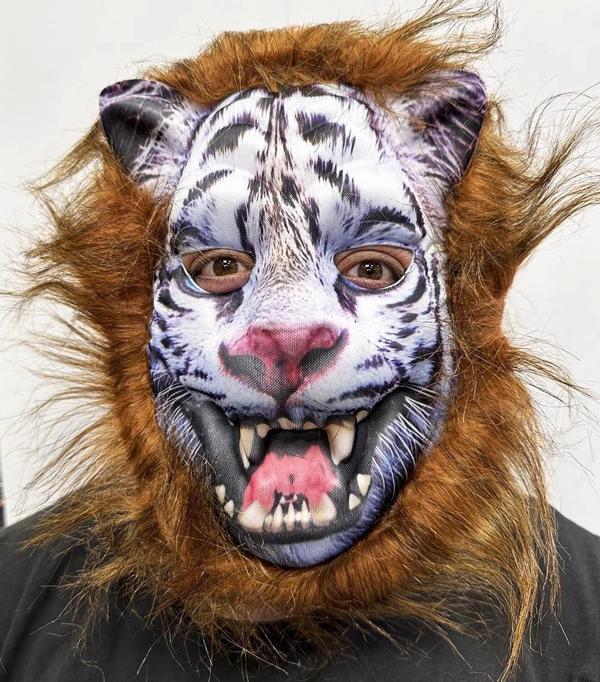 Kahverengi Saçlı Dişli Kurt Maskesi Köpek Maskesi Mega Peluş 12 No - Image 1