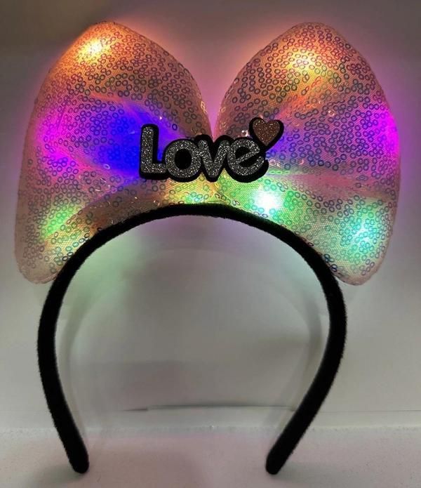 Led Işıklı 3 Farklı Fonksiyonda Yanan Gümüş Love Yazılı Toz Pembe Fiyonk Taç 20x17 Cm - Image 1