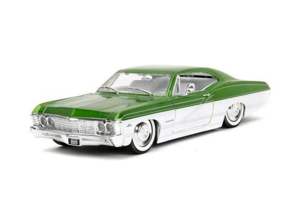 Jada Toys Big Time Muscle 1:24 1967 Chevrolet Impala SS Döküm Araba - Image 1