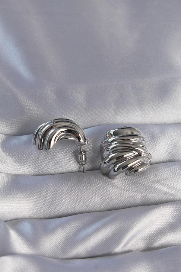 Zarif Kadın için Silver Pirinç Tırtıklı Bombe Küpe - Image 1
