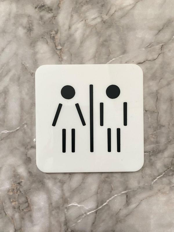 Parlak Beyaz Minimal WC Yönlendirme Levhası - Image 1