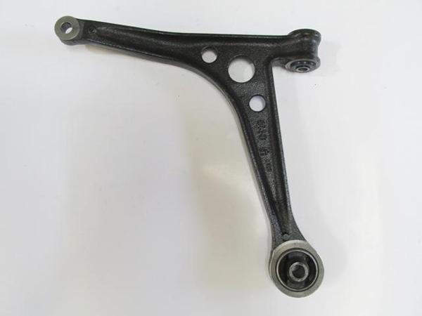 Volkswagen Sharan 97/00 Ön Alt Tabla Sağ Burçlu/roti̇lsi̇z (Sh)  - Image 1