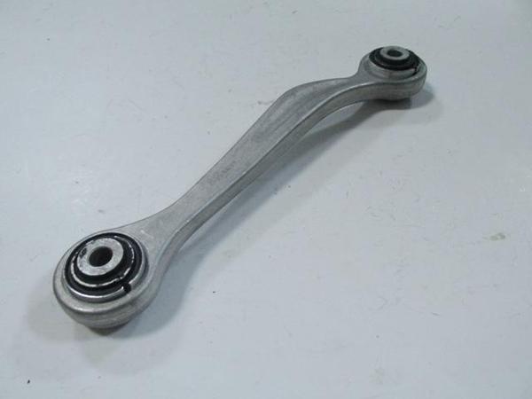 Audi A4 08/12 Arka Üst Tabla Sağ Düz Ti̇p Burçlu (Salıncak) (Sh)  - Image 1