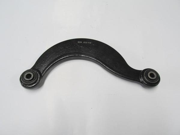 Ford Focus C Max 04/06 Arka Üst Tabla (Salıncak) Sağ/sol Aynı (Adet) (Burçlu) (Sh)  - Image 1