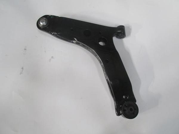 Hyundai I10 08/12 Ön Alt Tabla Sağ (Burçlu/roti̇lli̇)(salıncak) (Sh)  - Image 1