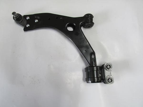 Ford Kuga 08/12 Ön Alt Tabla Sol Roti̇lli̇/burçlu/takozlu (Salıncak) (Sh)  - Image 1