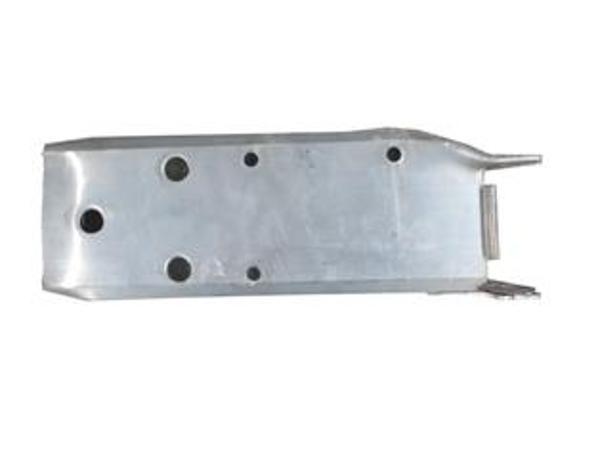 Bmw 3 Seri F30 12/18 Ön Tampon İç Braketi̇ Sağ Alümi̇nyum (Tyg)  - Image 1