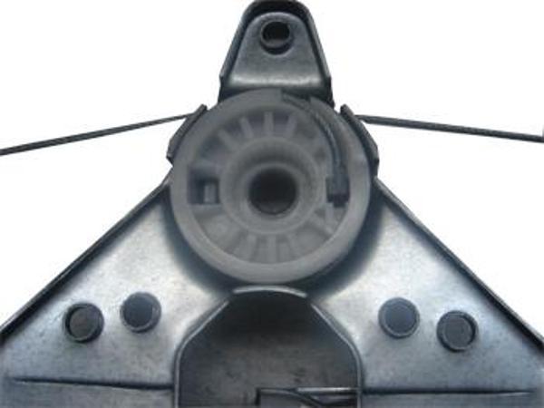 Mercedes C Class W202 93/99 Arka Cam Kri̇kosu Sağ Elektri̇kli̇/motorsuz (Hushan)  - Image 1