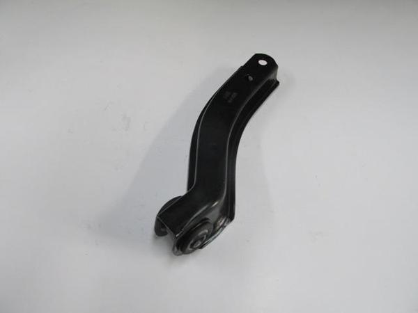 Opel Combo 93/97 Ön Alt Tabla Sağ Roti̇lsi̇z/burçlu (Salıncak) (Sh)  - Image 1