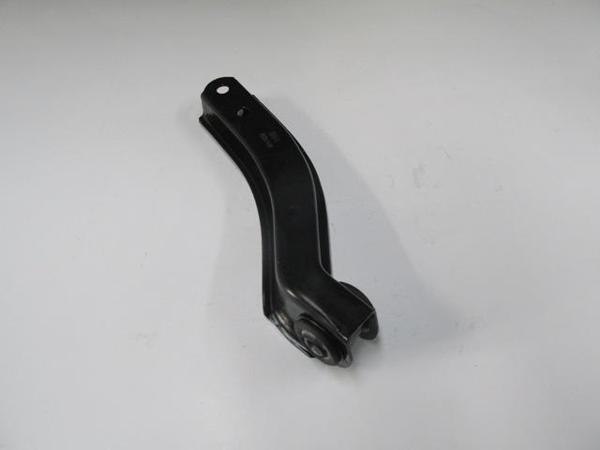 Opel Tigra 93/96 Ön Alt Tabla Sol Roti̇lsi̇z/burçlu (Salıncak) (Sh)  - Image 1