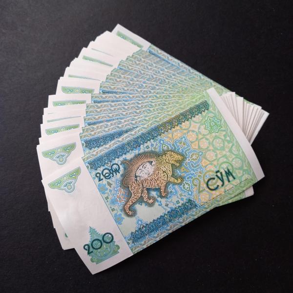Escoines Koleksiyon 3996367f6281691002 1997 özbekistan 200som ÇİL 100Adet yabancı Deste kağıt para - Image 1