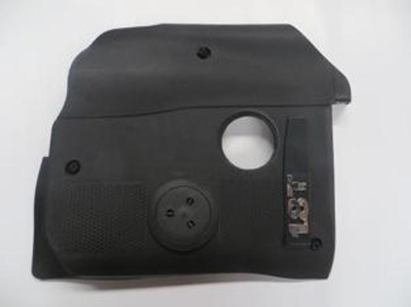 Volkswagen Passat B5 01/05 Motor Üst Kapağı 1.8cc (Tw)  - Image 1