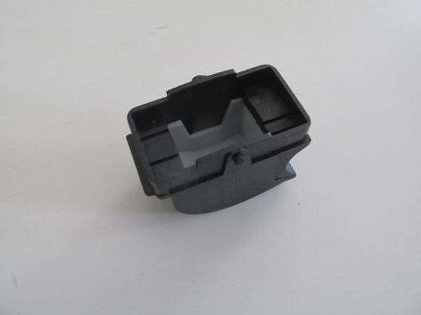 Fiat Palio 05/13 Ön/arka Cam Düğme Butonu Sağ/sol Adet  - Image 1