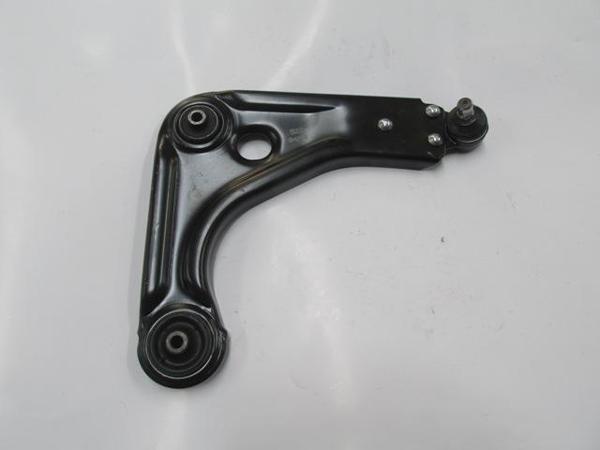 Ford Ka 98/06 Ön Alt Tabla Sağ Roti̇lli̇/burçlu (Salıncak) (Hi̇droli̇k) (243mm) (Sh)  - Image 1