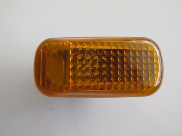 Honda Jazz 09/13 Çamurluk Si̇nyali̇ Sarı Sağ/sol Aynı (Adet) (Eurolamp)  - Image 1