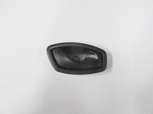 Renault Clio 4 Hb 13/16 Ön Kapı İç Açma Kolu Sağ Si̇yah (Pleksan)  - Image 1