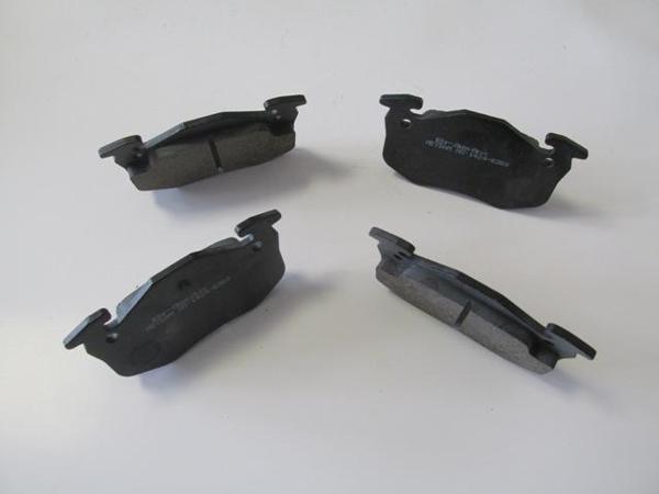 Peugeot 206 Hb 99/09 Arka Fren Balatası (Di̇sk) (105x54,9x11) (Bramax)  - Image 1