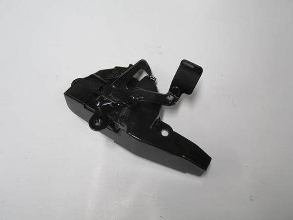 Toyota Corolla Zze121 02/04 Kaput Ki̇li̇di̇ (Tyg)  - Image 1