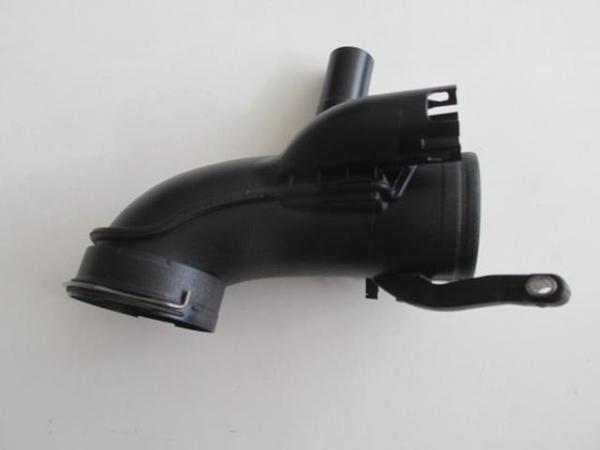 Bmw 5 Seri F10 10/16 Hava Fi̇ltresi̇ Gi̇ri̇ş Hortumu  - Image 1