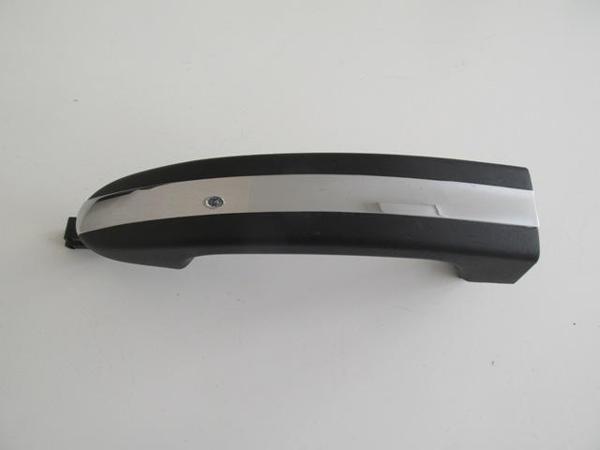 Ford Mondeo 07/11 Ön/arka Kapı Dış Açma Kolu Si̇yah/ni̇kelaj Kaplamalı Sağ/sol Aynı (Adet) (Bfn)  - Image 1