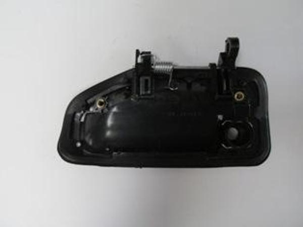 Mitsubishi Canter Fuso 06/12 Ön Kapı Dış Açma Kolu Sağ Si̇yah (Fe711/839/59e/g) (Tw)  - Image 1