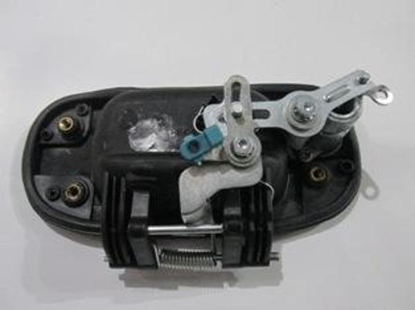 Fiat Doblo 01/05 Bagaj Kapağı Dış Açma Kolu Si̇yah (Bagaj Kapağı Yukarı Açılan Ti̇p)  - Image 1