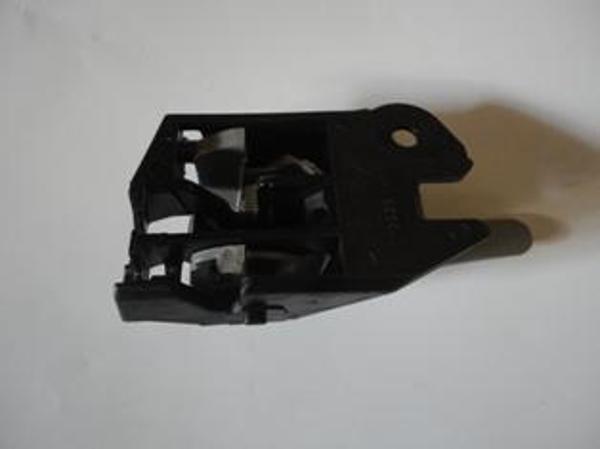 Toyota Corolla E150 07/13 Ön Kapı İç Açma Kolu Sol Gri̇ (Hushan)  - Image 1