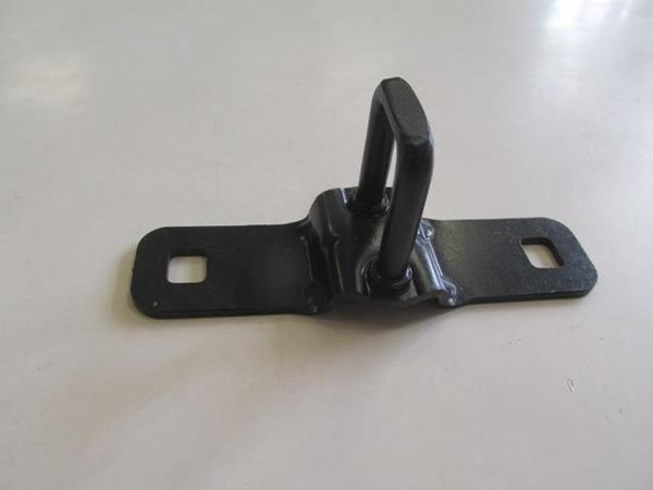 Fiat Doblo 15/22 Bagaj Kapak Ki̇li̇t Karşılığı Alt (Tek Kapı)  - Image 1