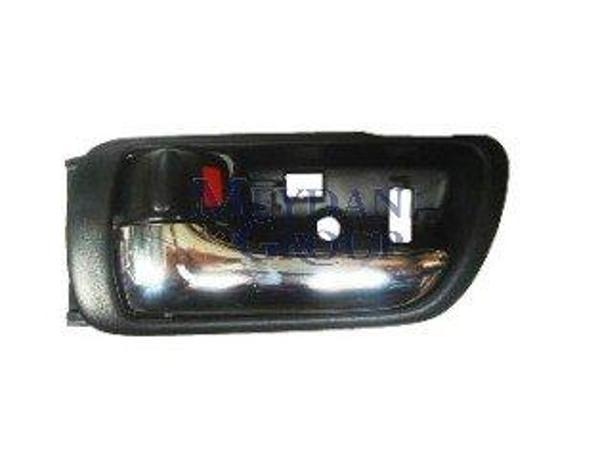 Toyota Camry 01/04 Ön Kapı İç Açma Kolu Sağ Gri̇ (Elceği̇ Ni̇kelajlı)  - Image 1