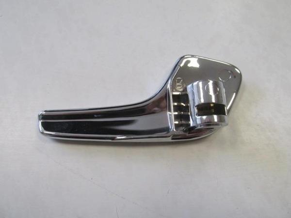 Opel Corsa D 07/14 Arka Kapı İç Açma Kolu Elceği̇ Sol Ni̇kelajlı  - Image 1